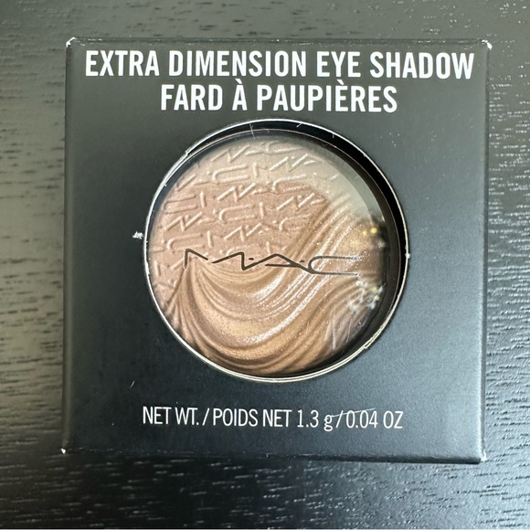 NWOT MAC A NATURAL FLIRT Extra Dimension Eyeshadow - Picture 3 of 3